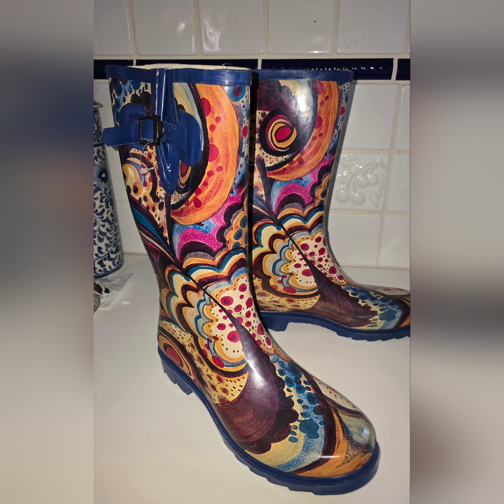 NWT Rasolli Rain Boots